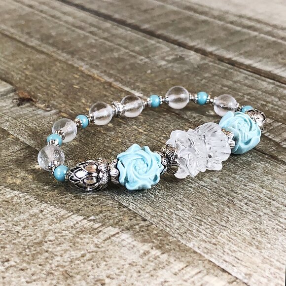 Rock Quartz Double Lotus Bracelet, Shell Powder Blue Flowers - Picture 3 of 7